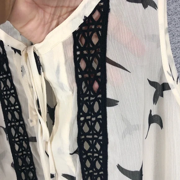 Tank Top Blouse Size XL Bird Print Sheer Lightweight Flowy - Picture 8 of 13